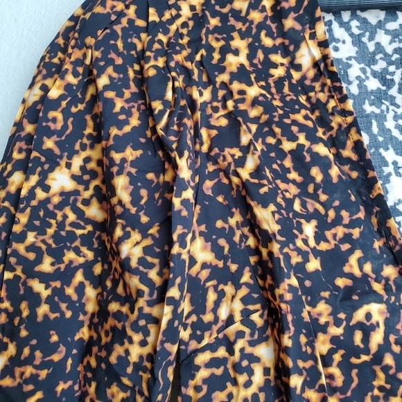 We Wore What Blanca Dress size L NWT - Picture 3 of 7